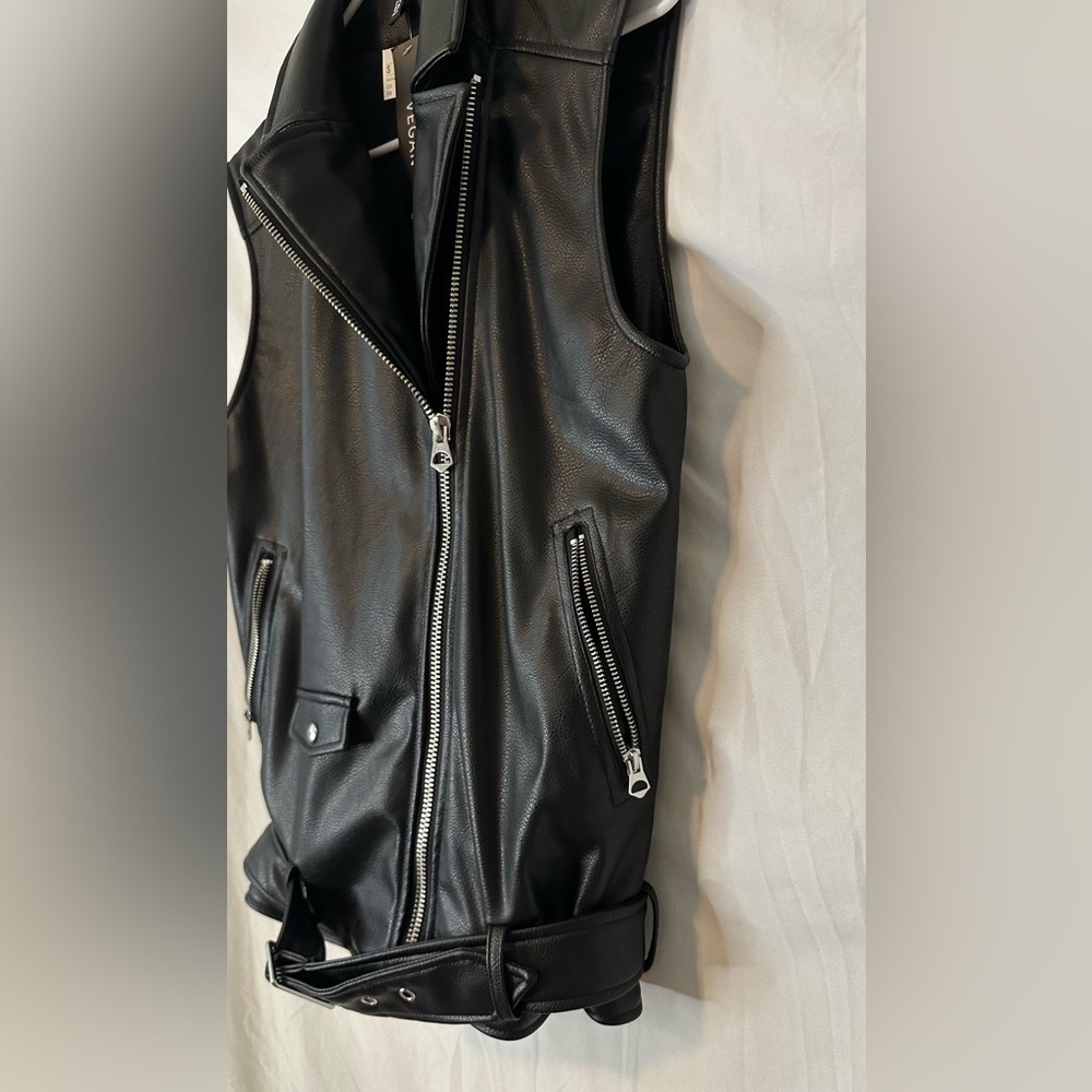 MOTO VEST - Picture 9 of 14